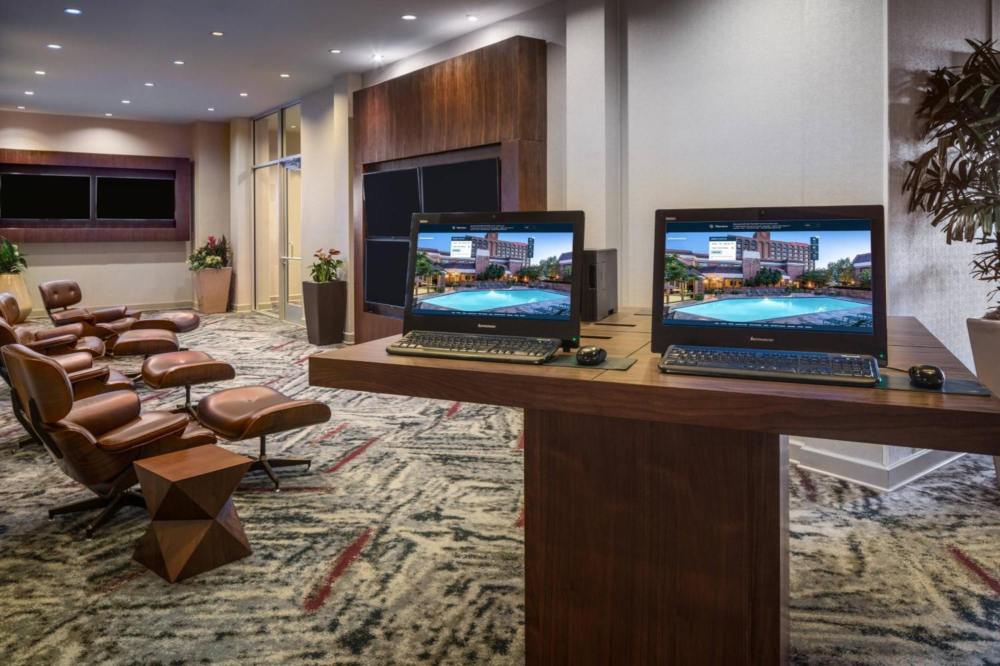 Sheraton Salt Lake City Bagian luar foto